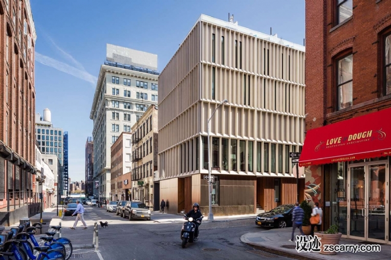 Pavel_Bendov_-_Corner_from_Street.jpg 建筑参考,住宅建筑,公寓大楼,
