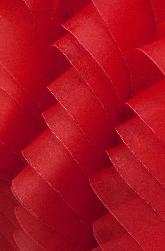 69e21e87b84a762822b64c67733f1b50.jpg 方案配图,色彩意境,红色,