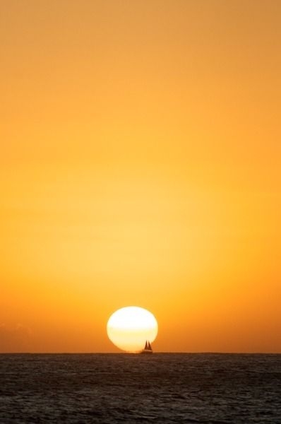 784a9843c128f65ea2465763c4b8f056.jpg 方案配图,色彩意境,橙色,