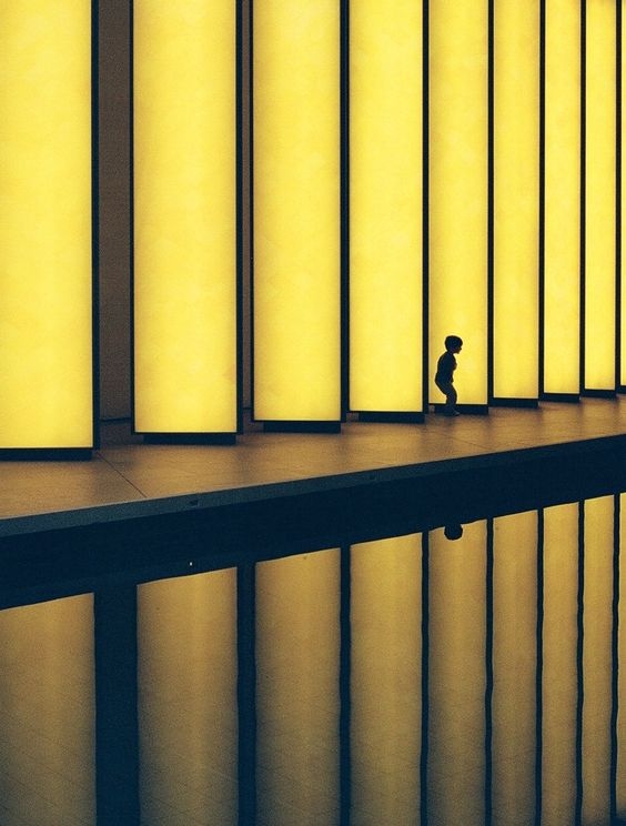 1b6190a9361aba9f11cba588c8d89098.jpg 方案配图,色彩意境,黄色,