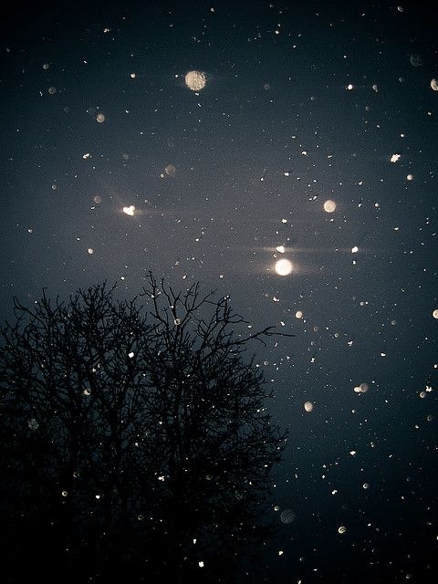 0e709f3dc10967a7f75704ceb3669f7c.jpg 方案配图,色彩意境,蓝色,