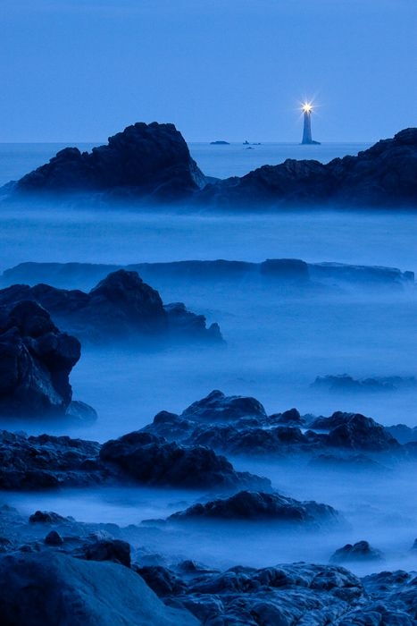 60907a6324d71647f9882e0a0f648f7c.jpg 方案配图,色彩意境,蓝色,