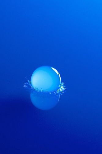 bc8d9069b8f5fa80c484140004c1e415.jpg 方案配图,色彩意境,蓝色,