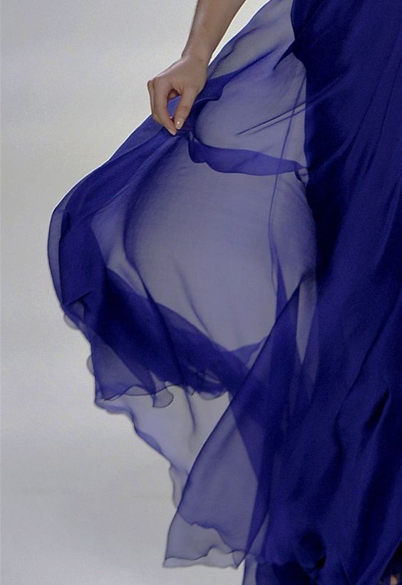 e9c1ef0089788c5dde7f49f8ed07200c.jpg 方案配图,色彩意境,蓝色,