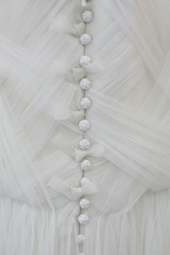 fcdfaee01ecd56ac25cc7c8b6385d907.jpg 方案配图,色彩意境,白色,