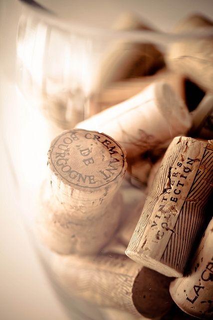 7c57a7942bf132317c7cb6b62eddb524.jpg 方案配图,色彩意境,褐色,