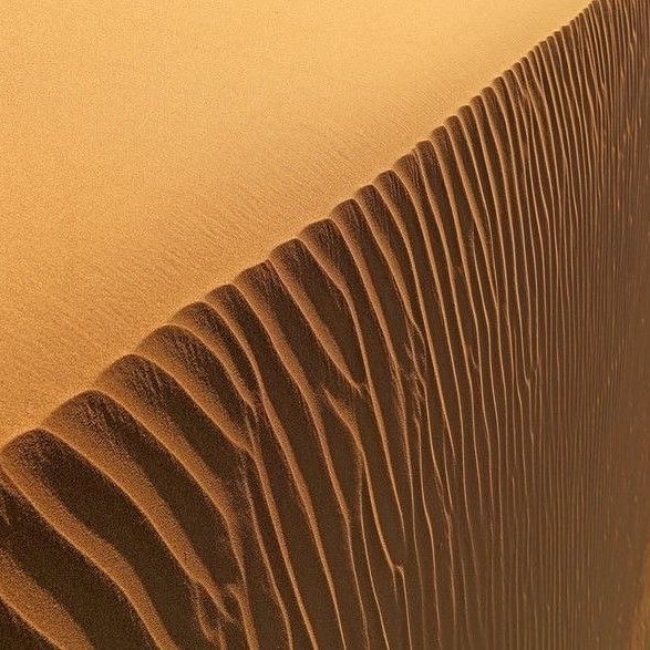 23823755_1561351940622191_3256921074046074880_n.jpg 方案配图,色彩意境,褐色,