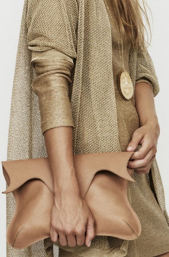 267266876a4a935d11ee7a00b1bfd7aa.jpg 方案配图,色彩意境,褐色,