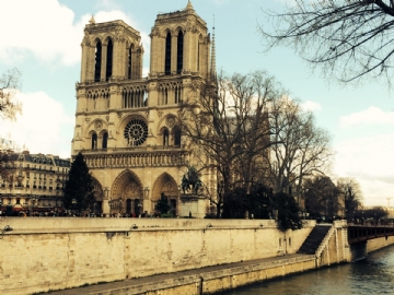 法国 paris_landmarks_notre_dame_seine_river-565962.jpg
