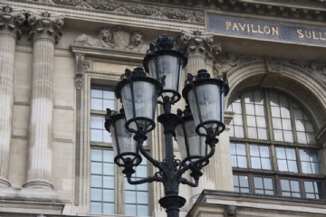 法国 paris_lights_louvre_pavilion-1104574.jpg