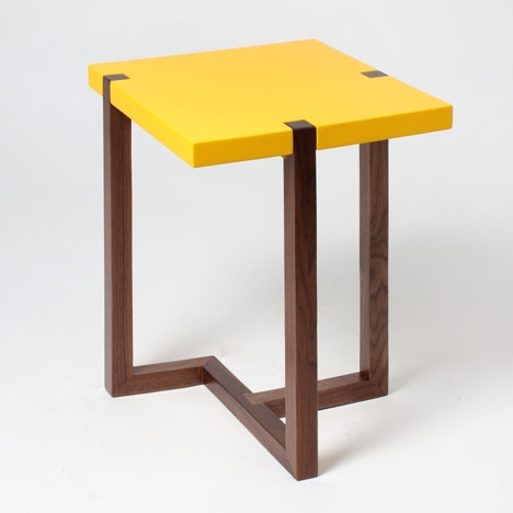 dezeen_Piet-side-table-by-Hugo-Passos-for-the-Stepney-Green-Design-Collection_1.jpg 参考素材,产品设计,桌几,