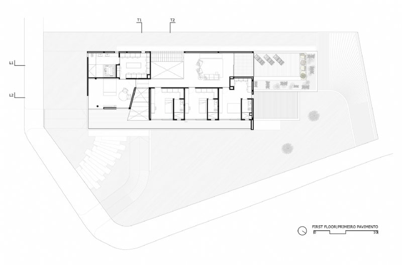 02_PRIMEIRO_PAV.jpg 参考素材,平面布局,别墅,