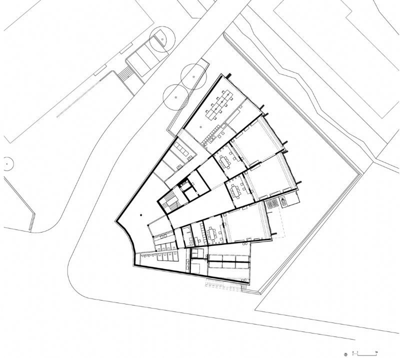 1118_List_semi-basement_A4_M400_vm.jpg 参考素材,平面布局,办公空间,