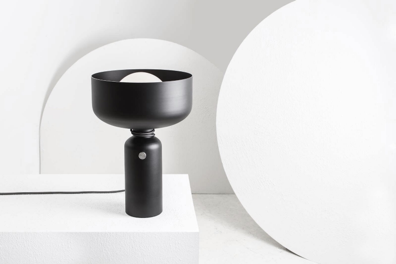 ICFF-Spotlight-Volumes-Table-1-1600x1066.jpg 参考素材,产品设计,灯具,