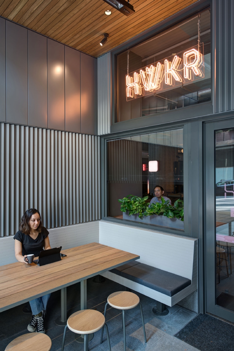 HWKR-Food-Centre-Melbourne-by-Craig-Tan-Architects-Yellowtrace-22.jpg 工装参考,餐饮空间,餐位(卡座),