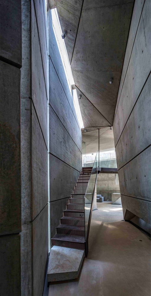 2.jpg 局部参考,楼梯,现代造型,