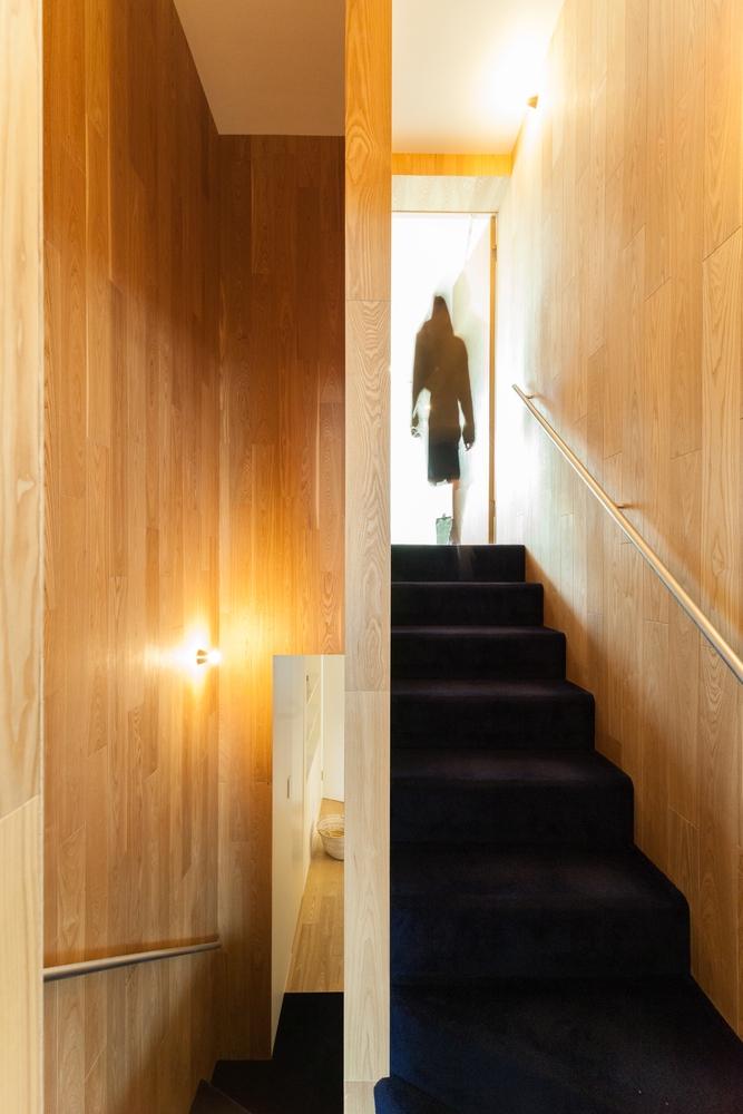 Owner's_inside_stair_(c)Vincent_HECHT.jpg 局部参考,楼梯,现代造型,