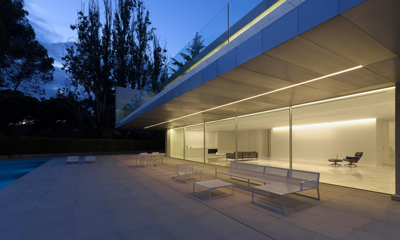 FRAN-SILVESTRE-ARQUITECTOS-ALUMINUM-HOUSE-002.jpg 参考素材,方案表现,建筑渲染,