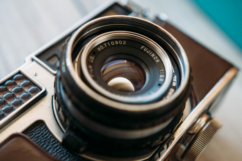 camera_photography_lens_equipment_photographer_technology_digital_photographic-1074009.jpg 方案配图,客户爱好,摄影,