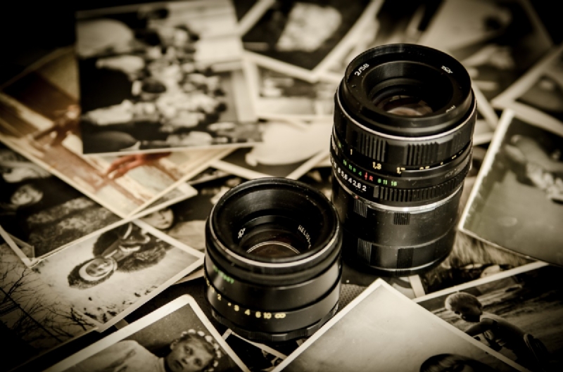 photo_lens_lenses_photographer_old_photos_memory_nostalgia-992476.jpg 方案配图,客户爱好,摄影,
