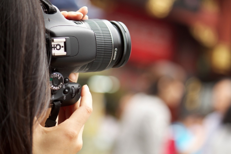photographer_camera_photography_person_canon-25879.jpg 方案配图,客户爱好,摄影,