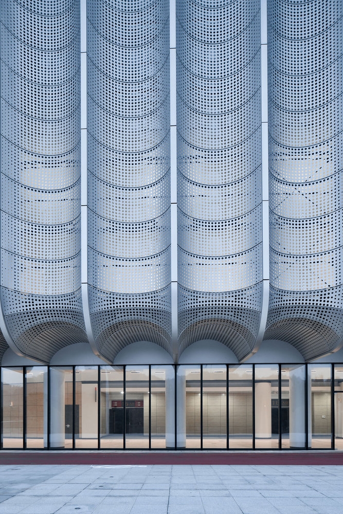 linan-sport-culture-center-uad-19-curtain-wall-details-image-zhao-qiang.jpg 建筑参考,局部元素,外墙,