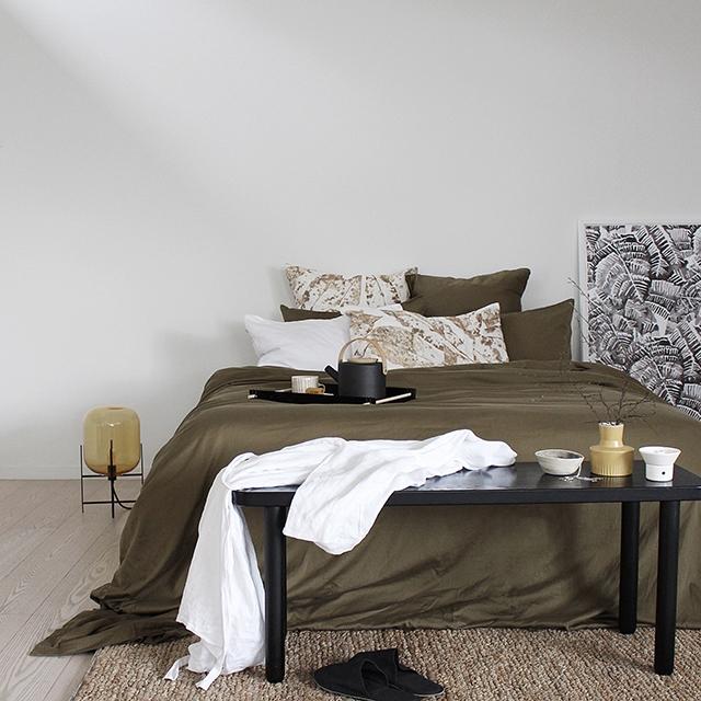 TDC_Penney%252BBennett_Guardian%2BCollection_0227.2_black_slipper.jpg 参考素材,灵感来源,摆拍搭配,