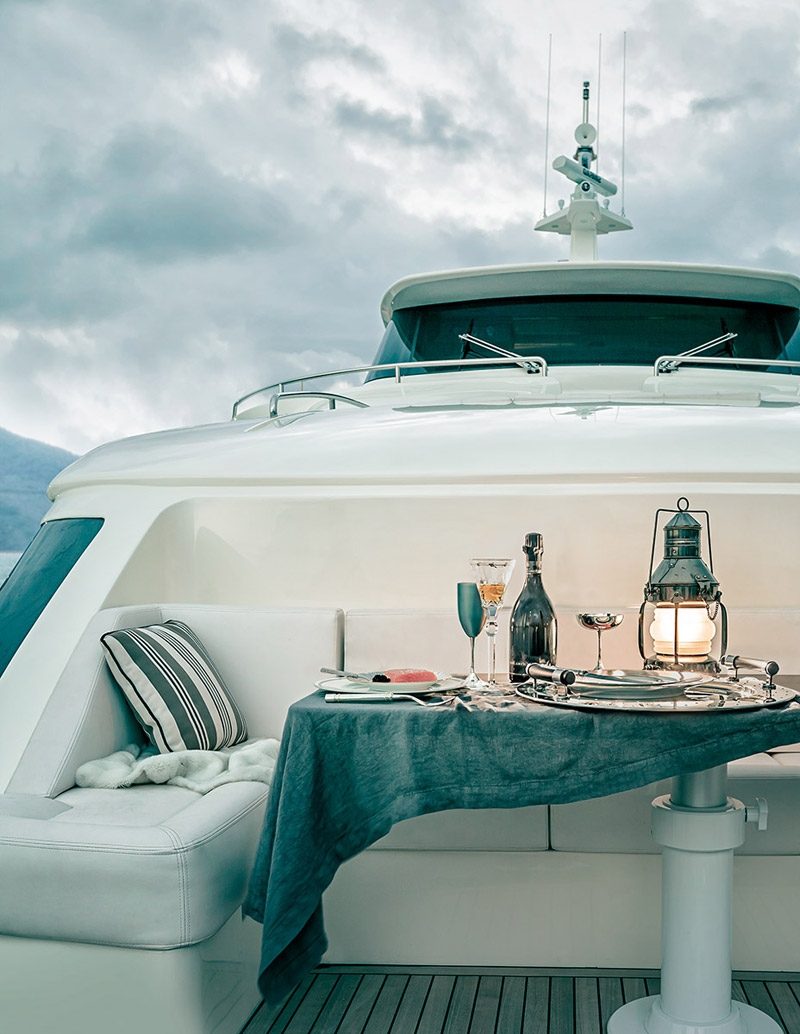Yacht-Fjord_3.jpg 参考素材,灵感来源,摆拍搭配,