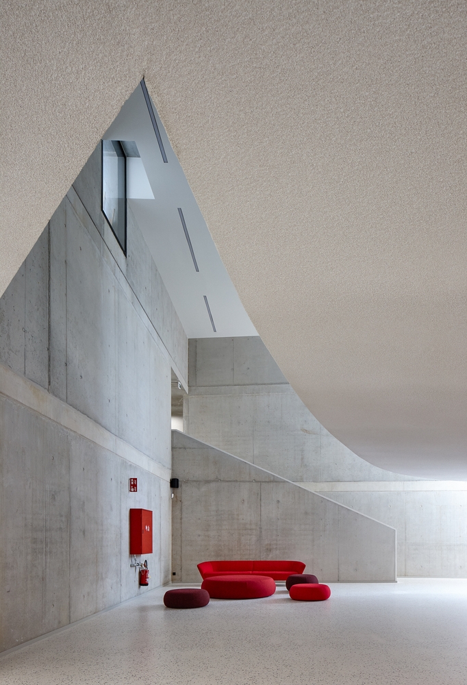 00014_Archiles_architecten_ebtca_CCZaventem_Dennis_De_Smet.jpg 参考素材,灵感来源,建筑造型,