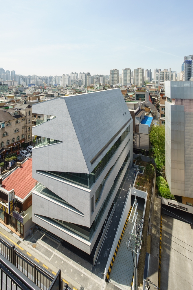05_photo_mcbuilding_urcode.jpg 建筑参考,商业建筑,办公楼,