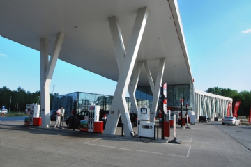 加油站 Servicestation_exit_Heverlee_(2).jpg