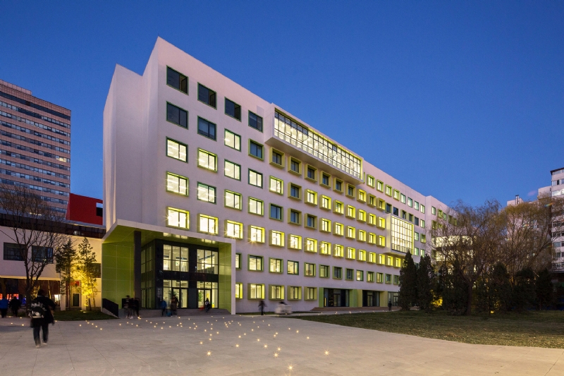 03_CYFS_Wang_Ziling.jpg 建筑参考,公共建筑,学校,