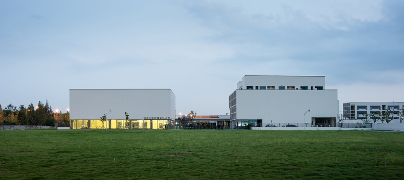 12_051_-__DSC1052-Pano.jpg 建筑参考,公共建筑,学校,