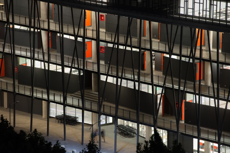 Edificio_Aulas_San_Joaquin-3.jpg 建筑参考,公共建筑,学校,