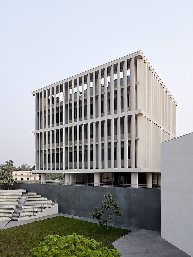 Maki-BiharMuseum-CentralCourtyard1.jpg 建筑参考,公共建筑,展馆,