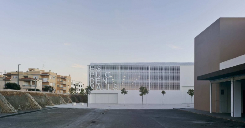 000_12217_076MCEA.jpg 建筑参考,公共建筑,活动中心,