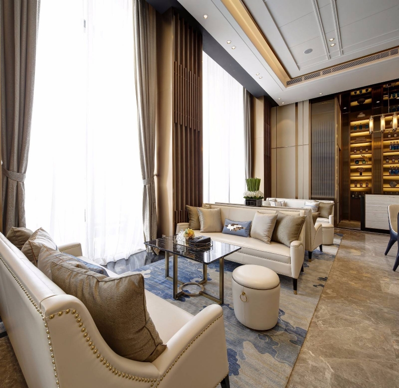 2519a7708bf338f250a2637aa957cfd3.jpg 工装参考,商业空间,售楼处,