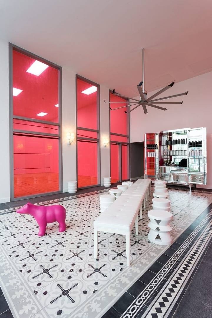 fa566e5bd7896c259e4df8bb1a7aeaae.jpg 工装参考,商业空间,售楼处,