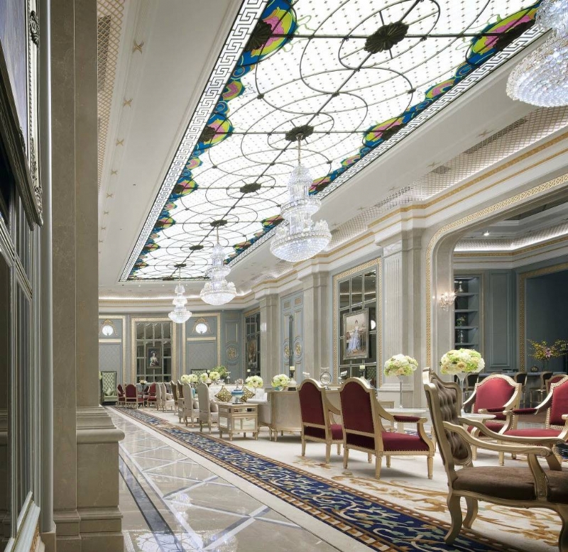 fe3f68170fbc5cdab58b6e7c99ed9ffb.jpg 工装参考,商业空间,售楼处,