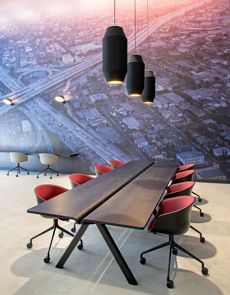 56b5c55d8ae0f10eaee87ad15d1ae981.jpg 工装参考,商业空间,售楼处,