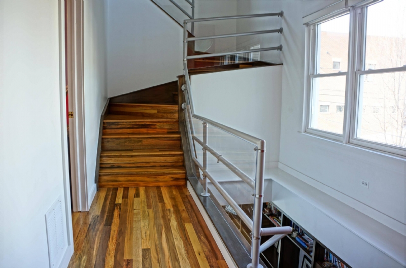 带楼梯 (7).jpg 家装参考,入户,带楼梯,