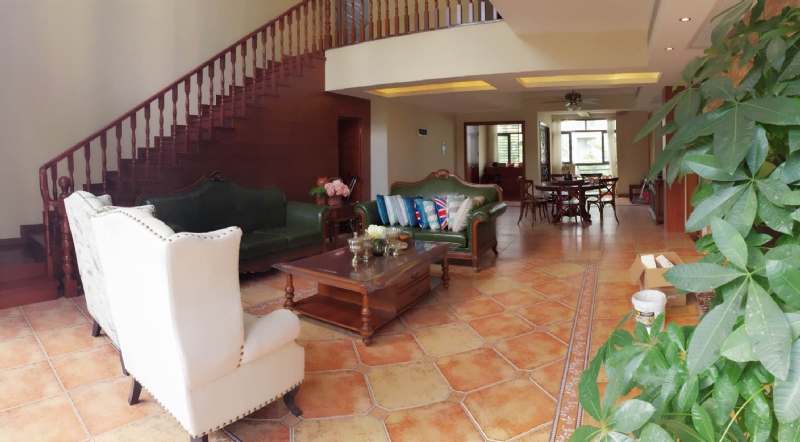 带楼梯 (25).jpg 家装参考,入户,带楼梯,