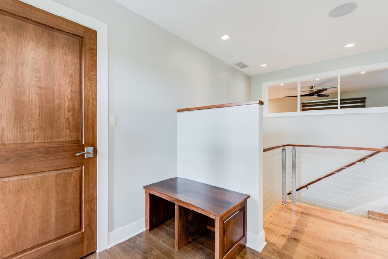 带楼梯 (87).jpg 家装参考,入户,带楼梯,