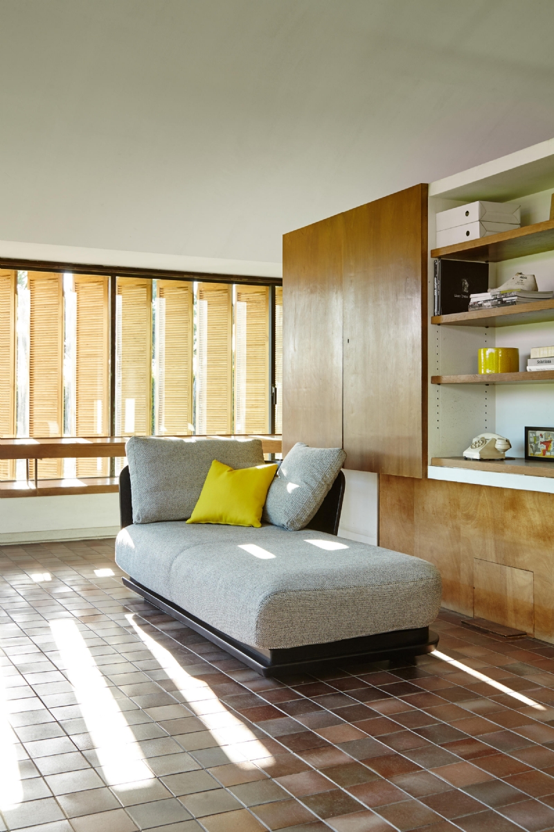 mon-armani-528-h.jpg 软装单品,座具,沙发,