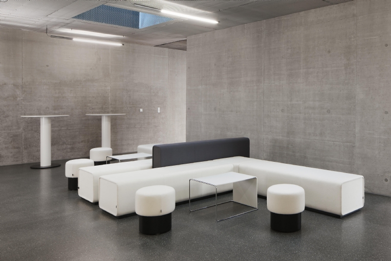 parcs-causeway-02-high-b.jpg 软装单品,座具,沙发,