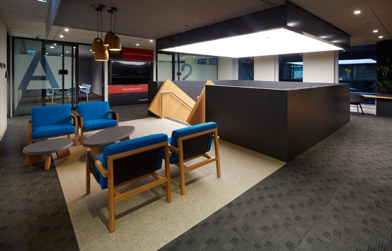 toro-badjo-2-a-b.jpg 软装单品,座具,沙发,