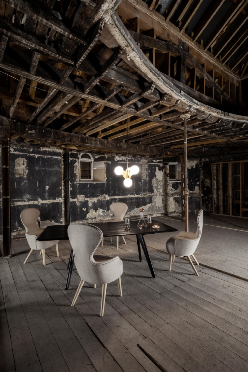 wingback-dining-chairs-with-slab-and-plane-2-h.jpg 软装单品,座具,沙发,