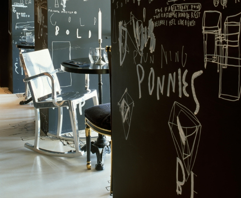 hudson-rocking-chair-restaurant-b.jpg 软装单品,座具,餐椅,