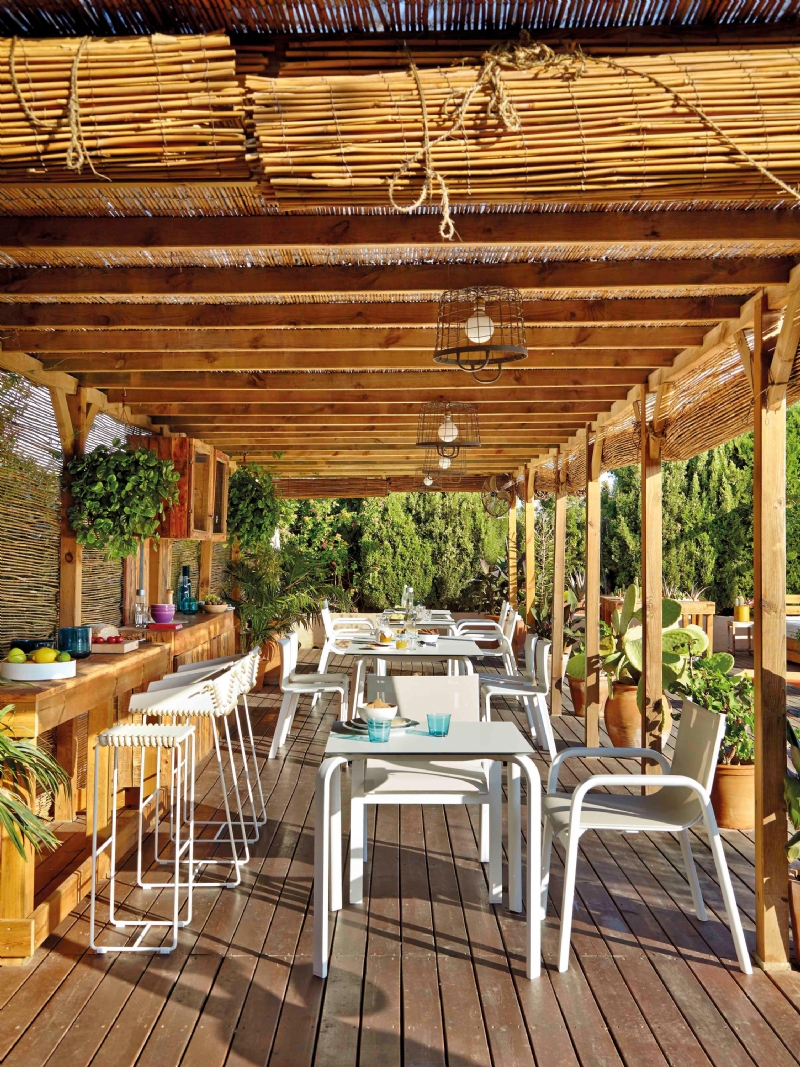 stack-bar-terrace-composition-ambience-2-b.jpg 软装单品,座具,餐椅,