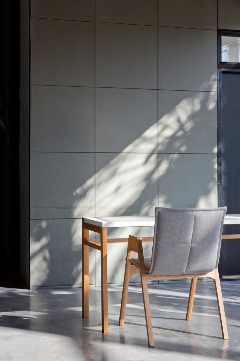 inno-lab-wood-h.jpg 软装单品,办公,会议洽谈椅,